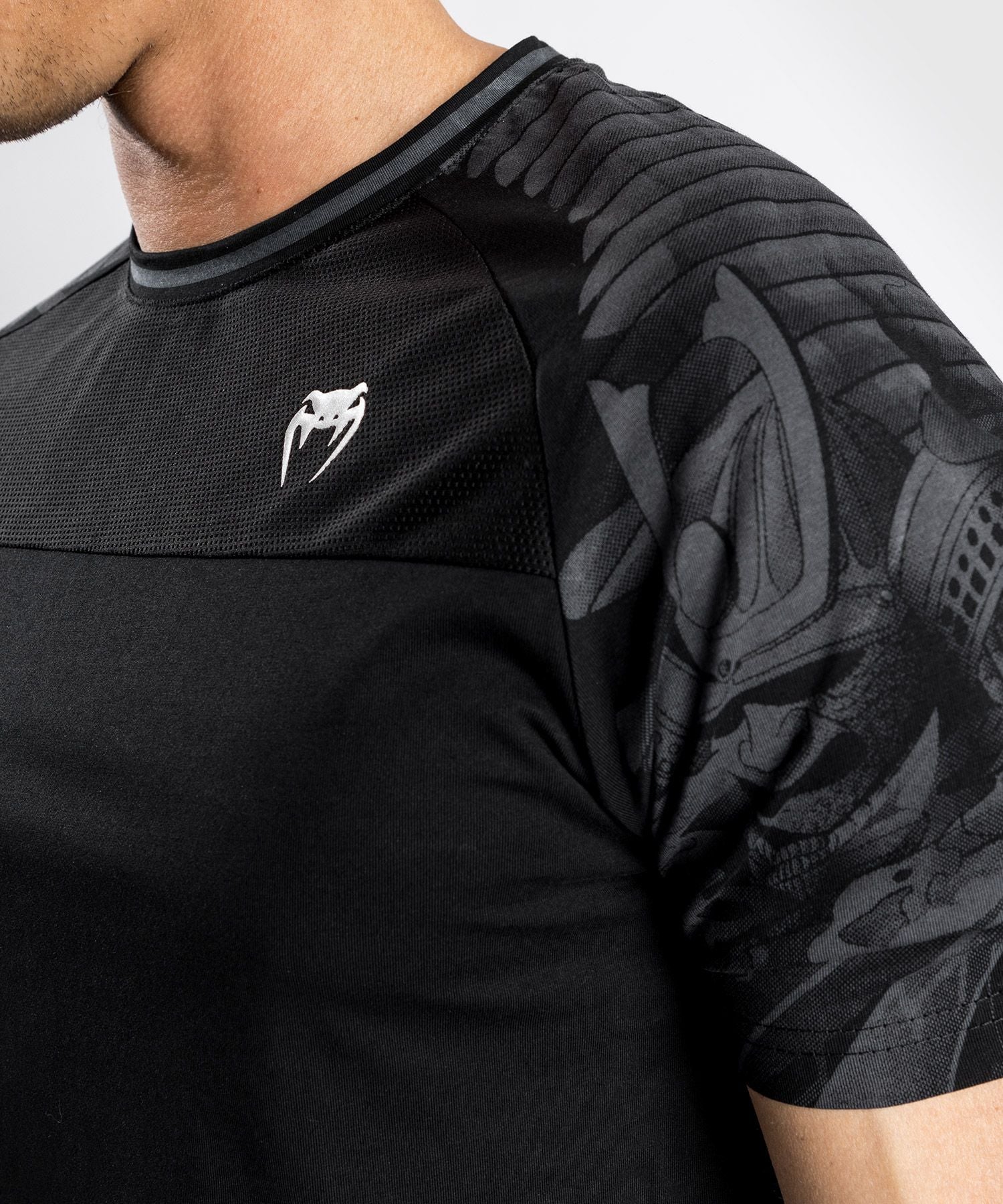 Venum YKZ21 MMA Training T-Shirt Athleisure