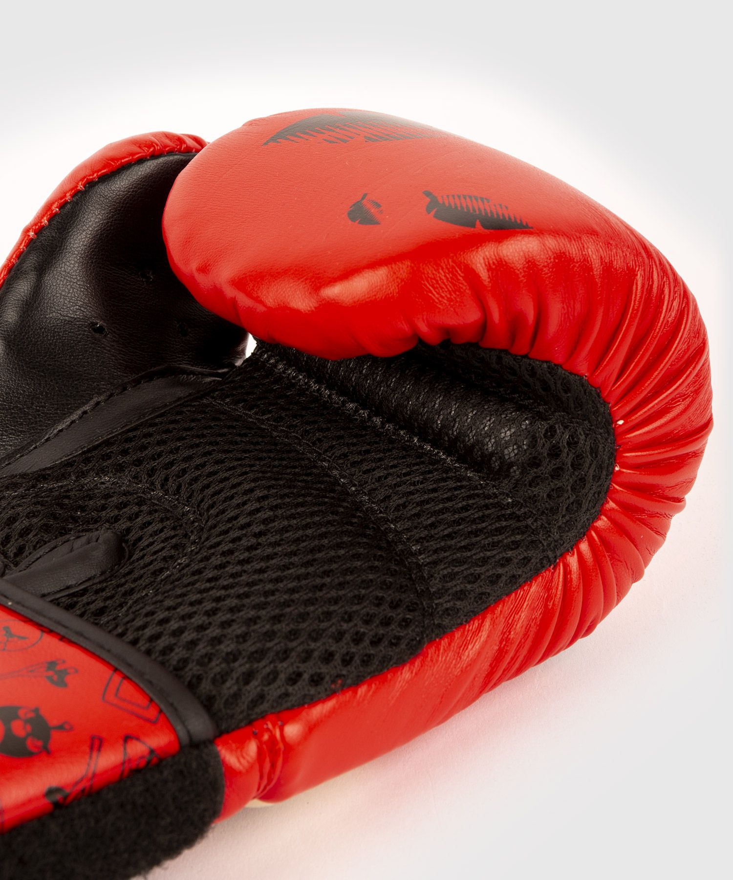 Angry Birds Boxing Gloves by Venum Kids - Red