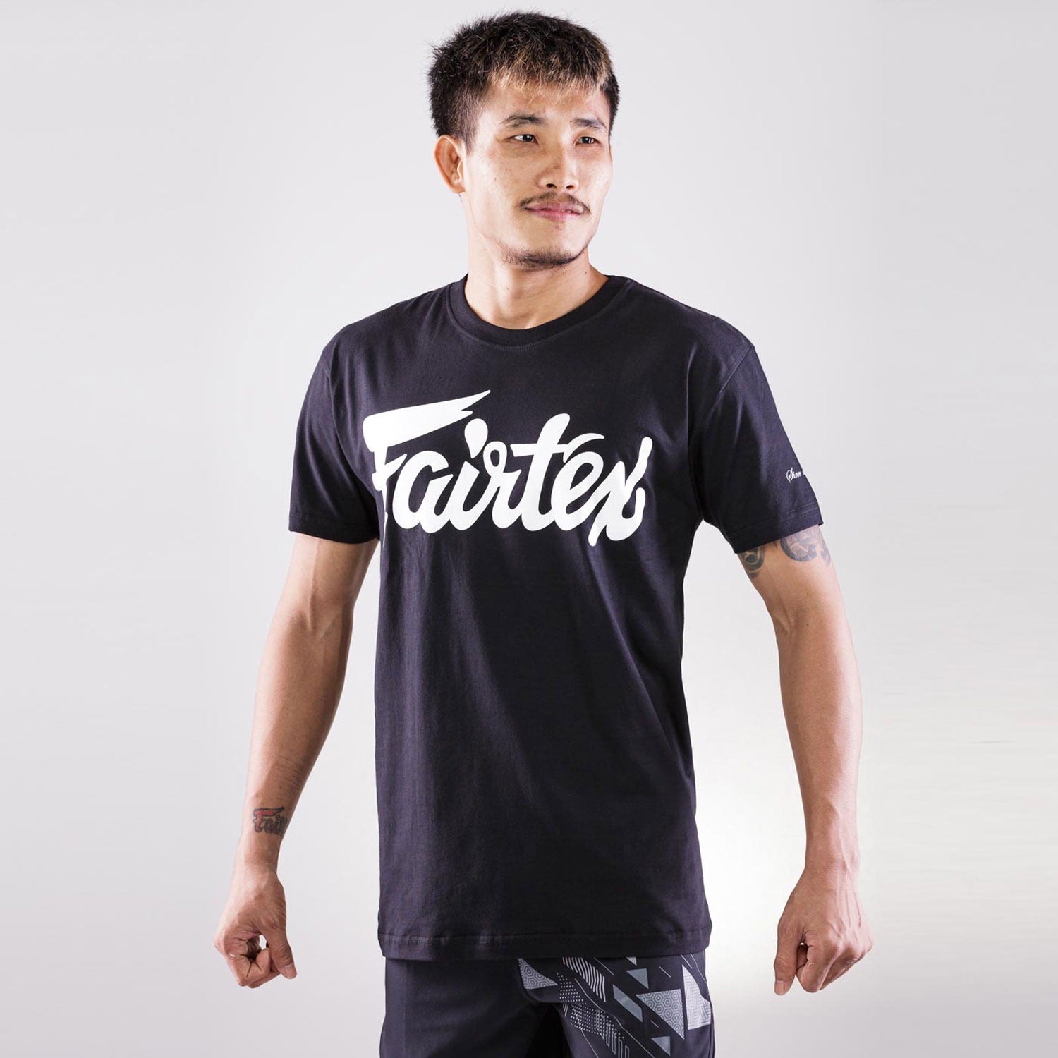 Fairtex-Muay-Thai-T-Shirt-TS7-model