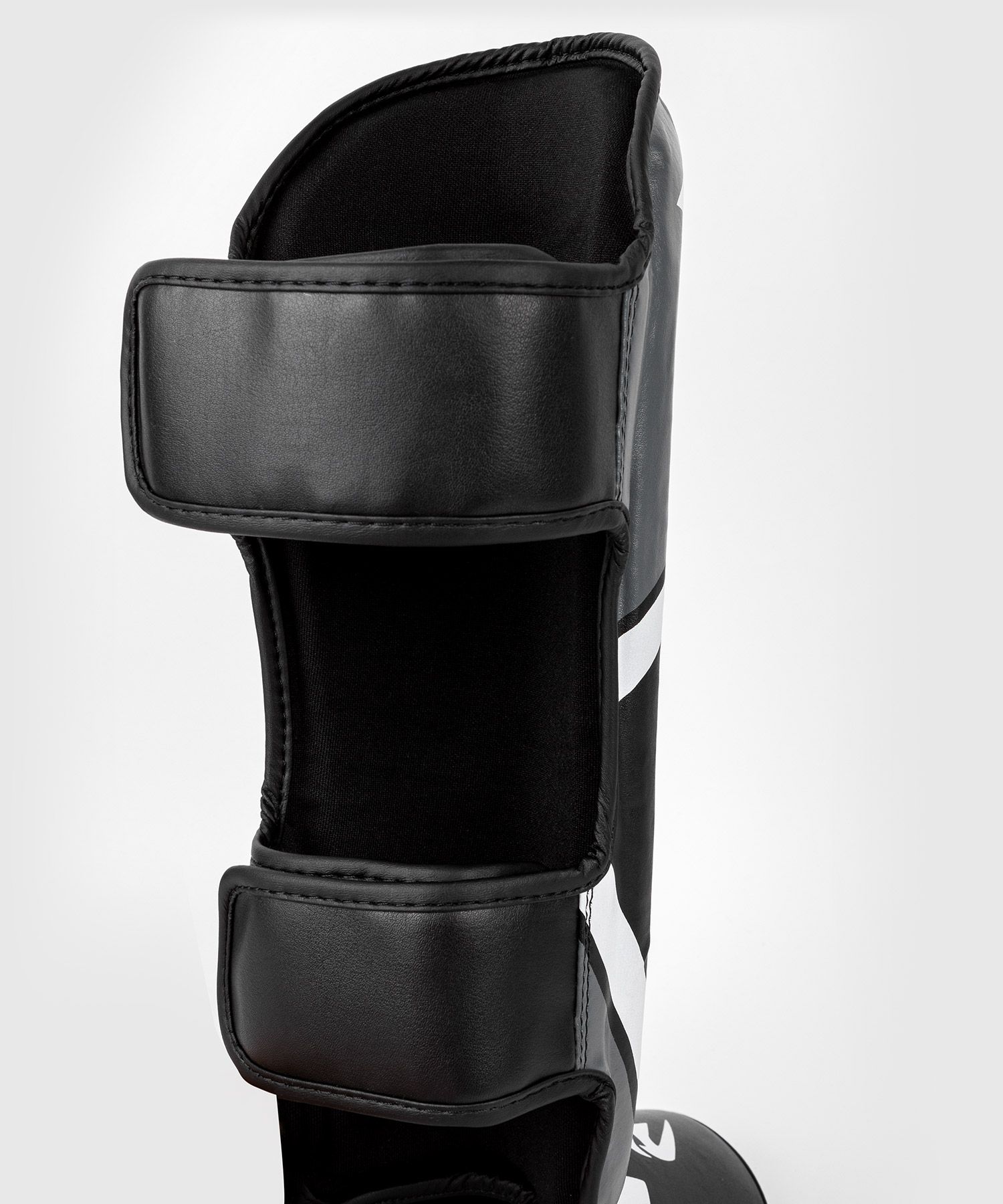 Venum Contender 2.0 Shin Guards MMA Kickboxing - Budo Online