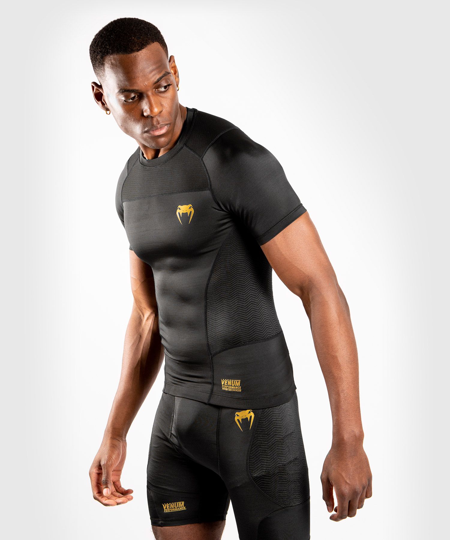Venum G-Fit Short Sleeve MMA Rashguard BJJ Black & Gold - Budo Online