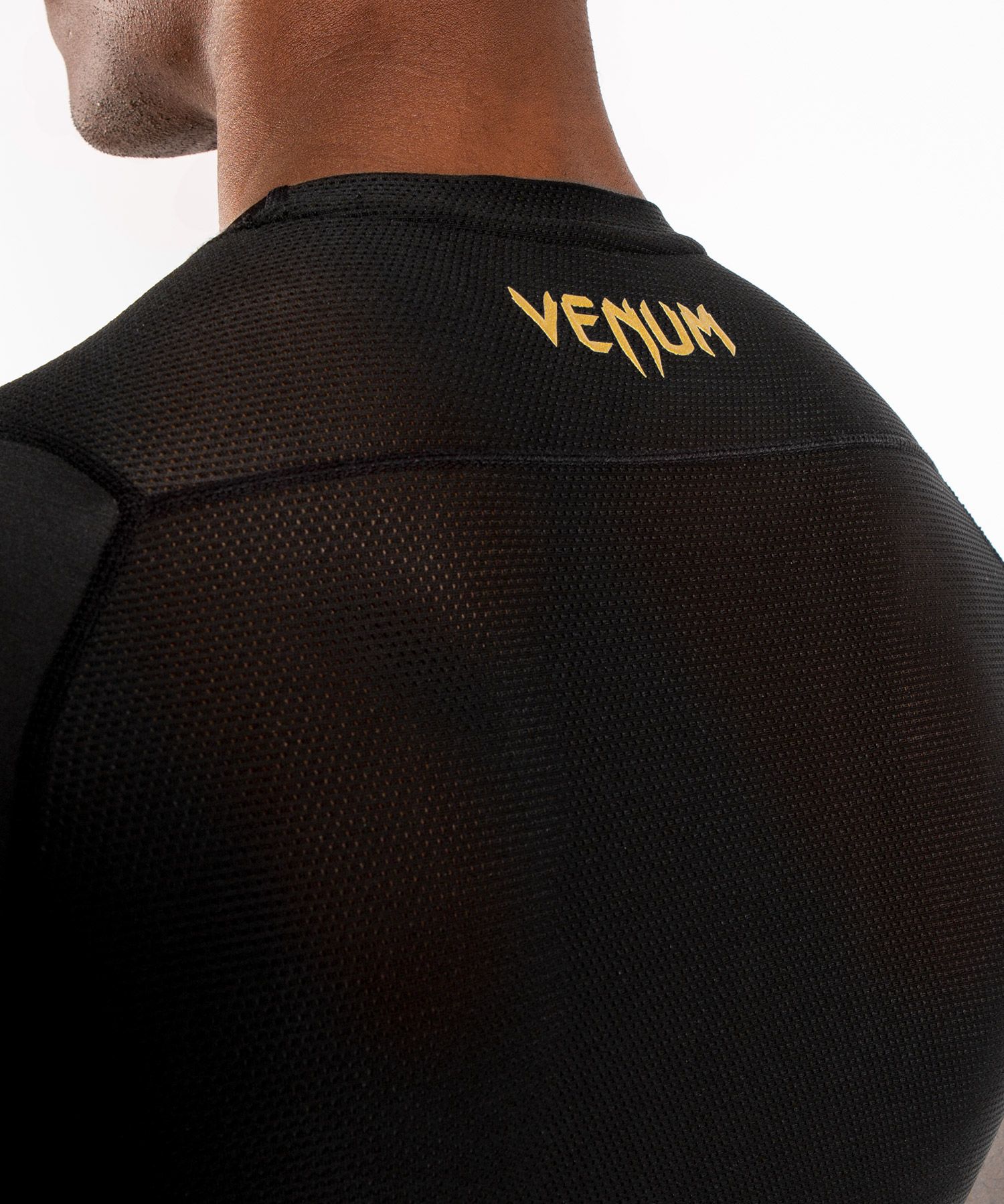 Venum G-Fit Short Sleeve MMA Rashguard BJJ Black & Gold - Budo Online