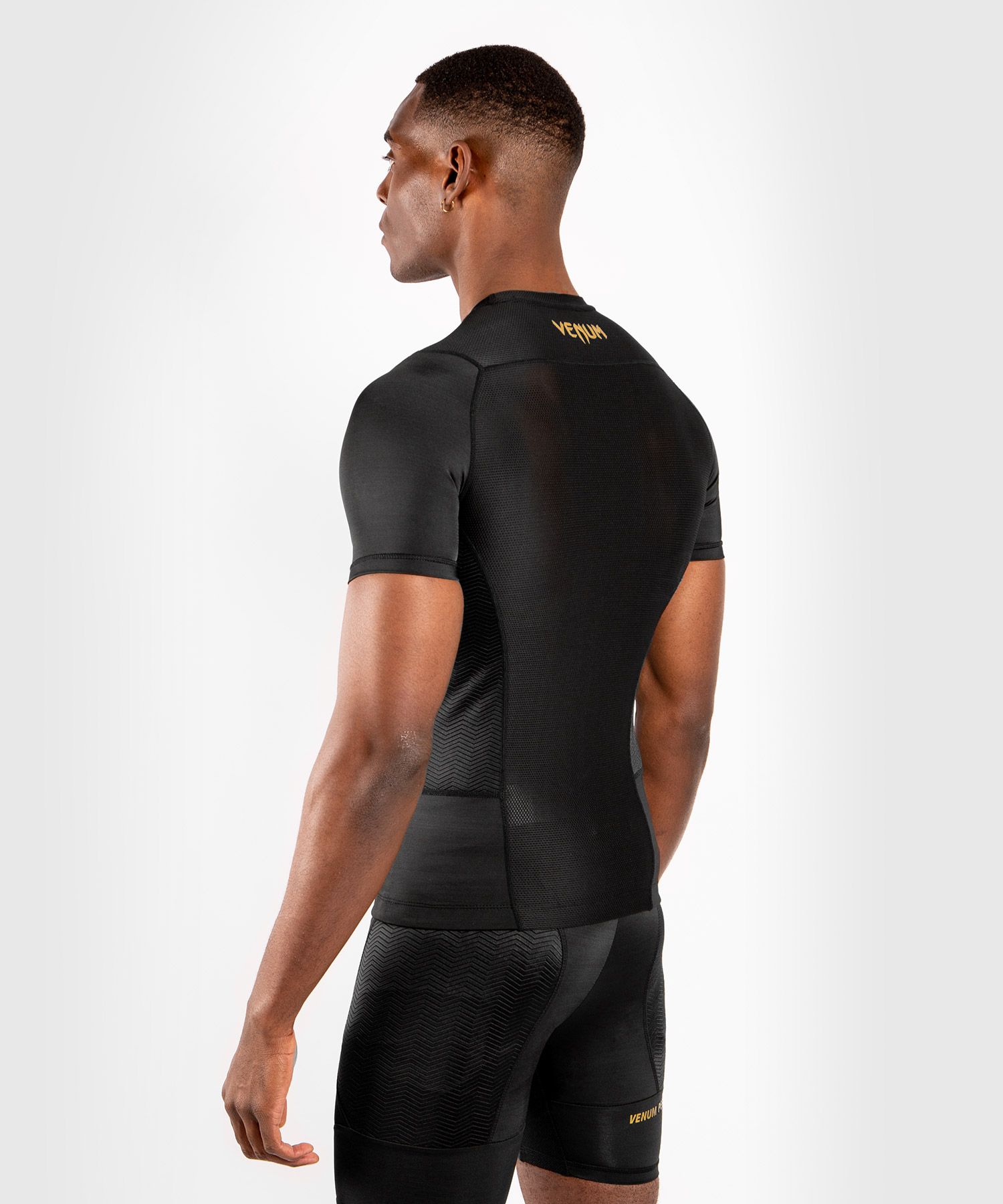 Venum G-Fit Short Sleeve MMA Rashguard BJJ Black & Gold - Budo Online