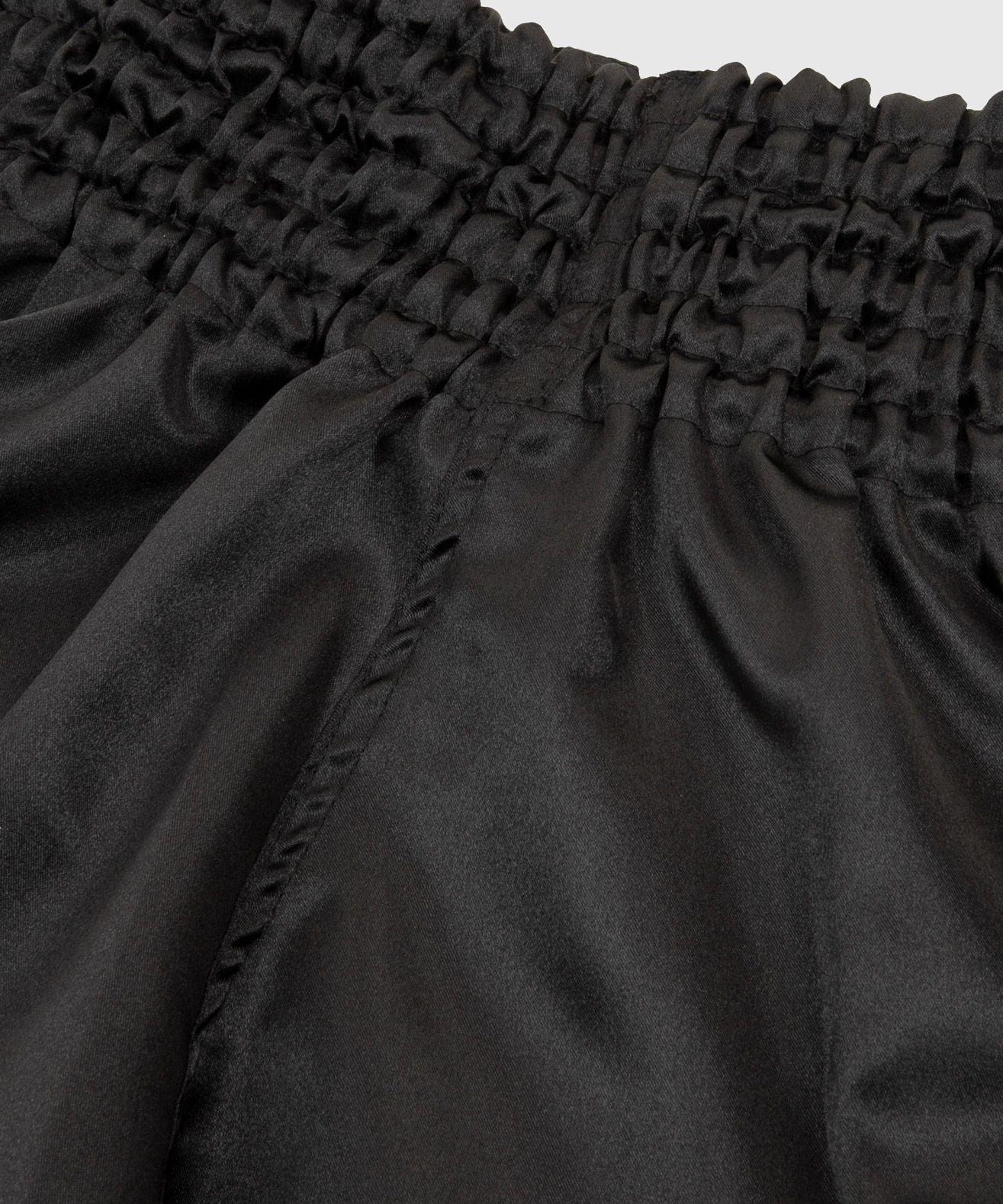 Venum Muay Thai Shorts Classic Black & Gold - Budo Online