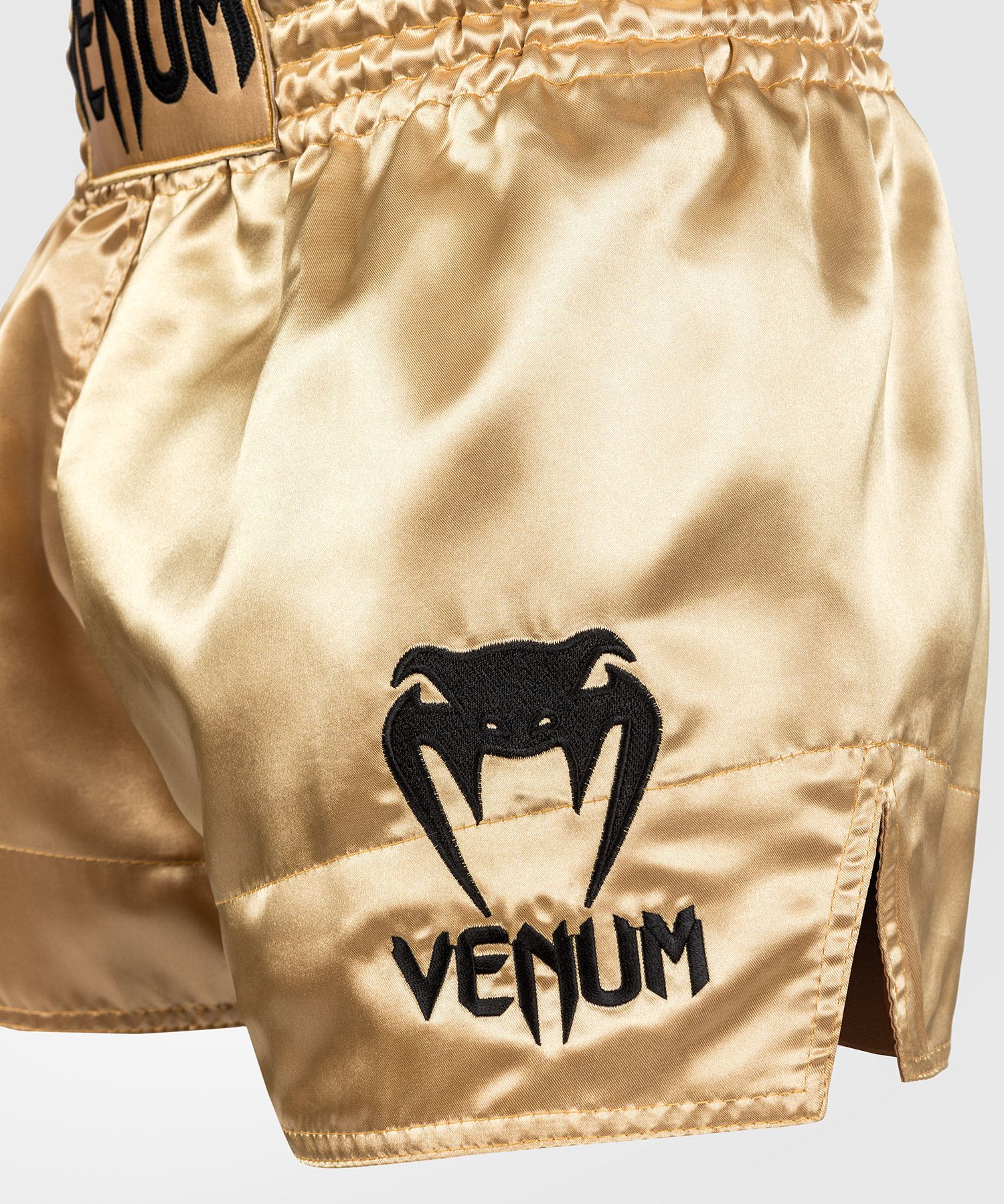 Venum Gold Mens Muay Thai Shorts Classic - Budo Online